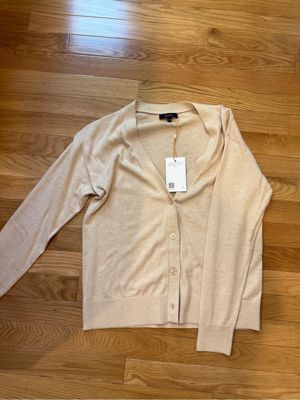 Quince Lightweight V-Neck Cardigan in Beige Cream